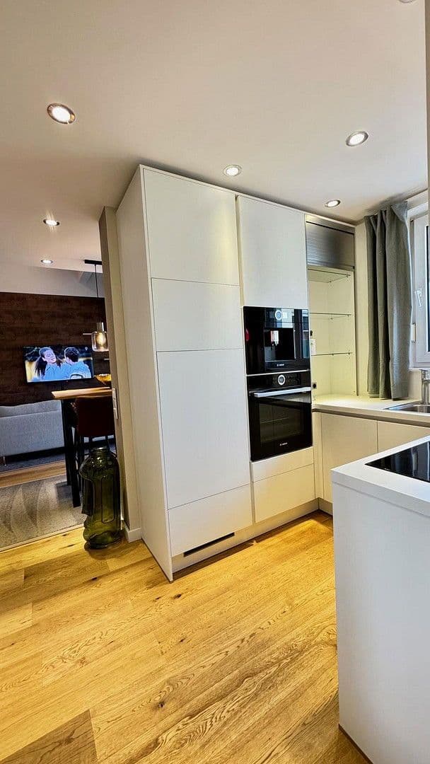 2 bedroom flat to rent, 56 m², Friedrich Staude Strasse. 2, Zwickau, Saxony 2 bedroom flat to rent, 56 m², Friedrich Staude Strasse. 2, Zwickau, Saxony