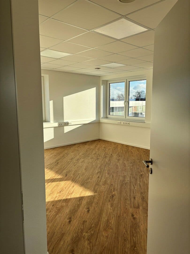 office to rent, 27 m², Im Doorgrund 4a, Bad Zwischenahn, Lower Saxony office to rent, 27 m², Im Doorgrund 4a, Bad Zwischenahn, Lower Saxony