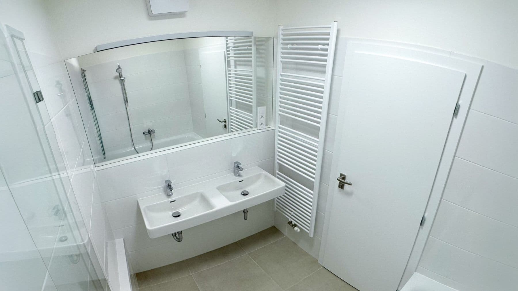 2 bedroom with open-plan kitchen flat to rent, 87 m², Nad Kolčavkou, Prague, Prague 2 bedroom with open-plan kitchen flat to rent, 87 m², Nad Kolčavkou, Prague, Prague