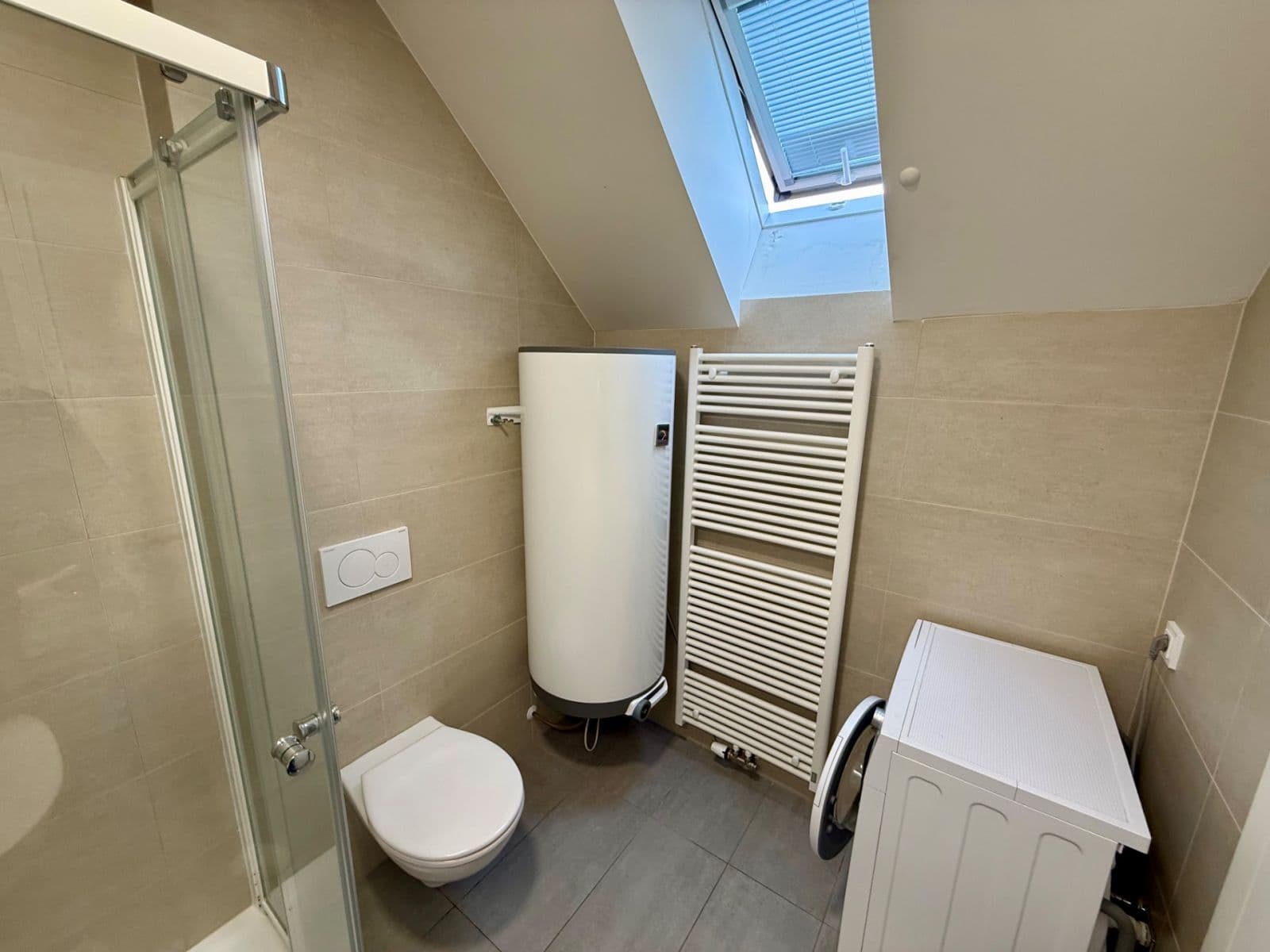 Studio flat to rent, 24 m², Pod Rybníkem, Prague, Prague Studio flat to rent, 24 m², Pod Rybníkem, Prague, Prague