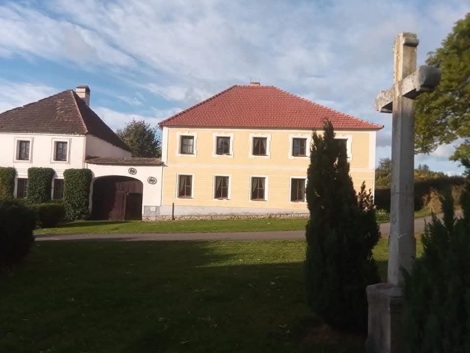 house for sale, 260 m², Chroboly, Jihočeský Region house for sale, 260 m², Chroboly, Jihočeský Region