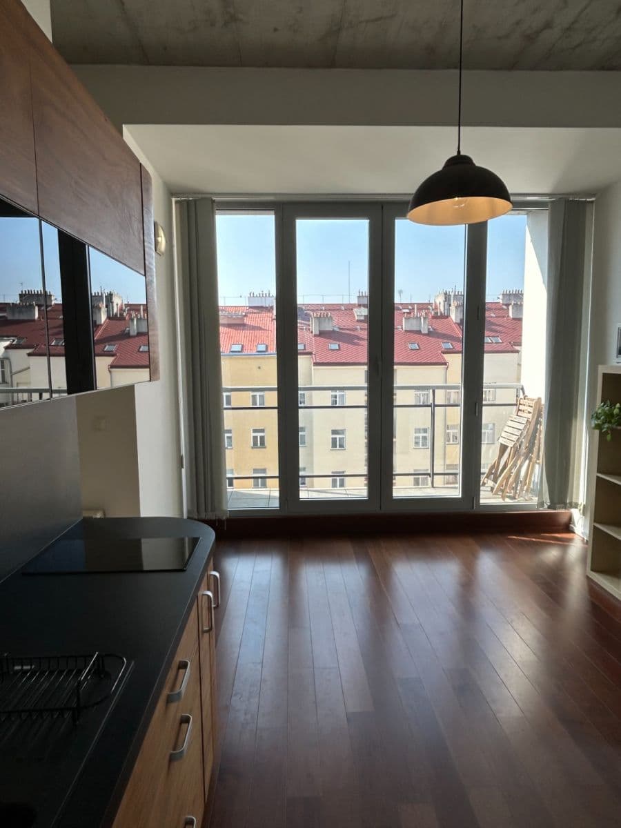 Studio flat to rent, 36 m², Radhošťská, Prague, Prague Studio flat to rent, 36 m², Radhošťská, Prague, Prague