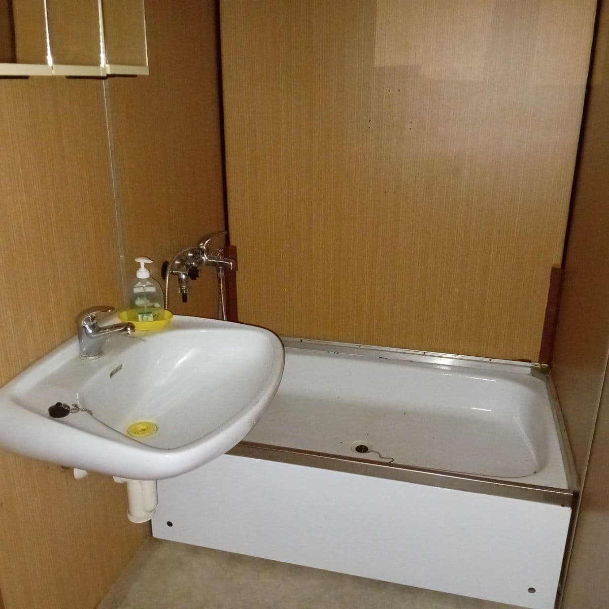 non-residential property to rent, 32 m², Jeseniova, Prague, Prague non-residential property to rent, 32 m², Jeseniova, Prague, Prague