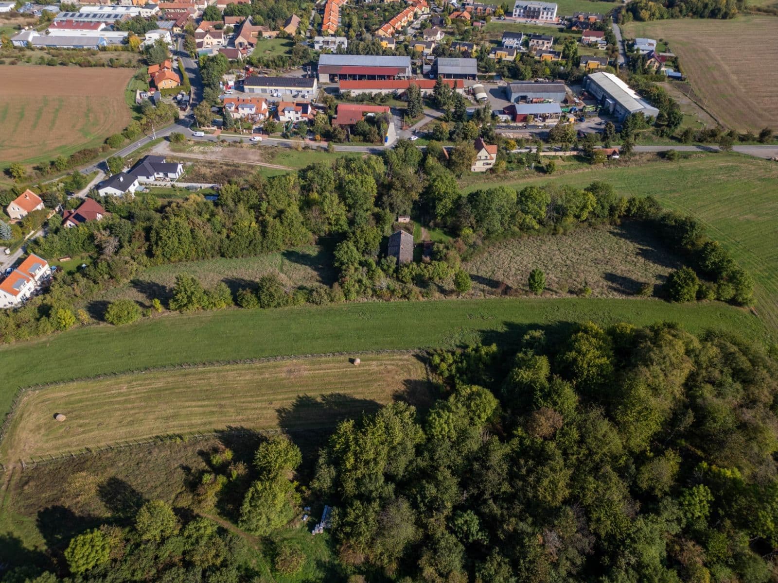 plot for sale, 16,910 m², Tachlovice, Středočeský Region plot for sale, 16,910 m², Tachlovice, Středočeský Region