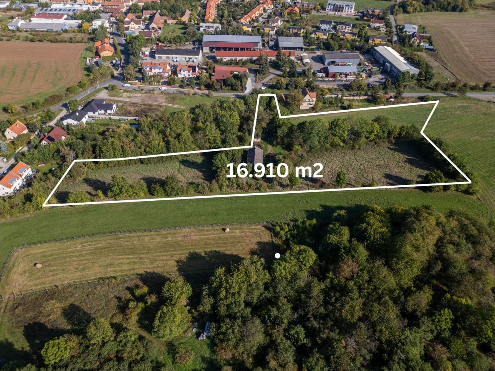 plot for sale, 16,910 m², Tachlovice, Středočeský Region plot for sale, 16,910 m², Tachlovice, Středočeský Region