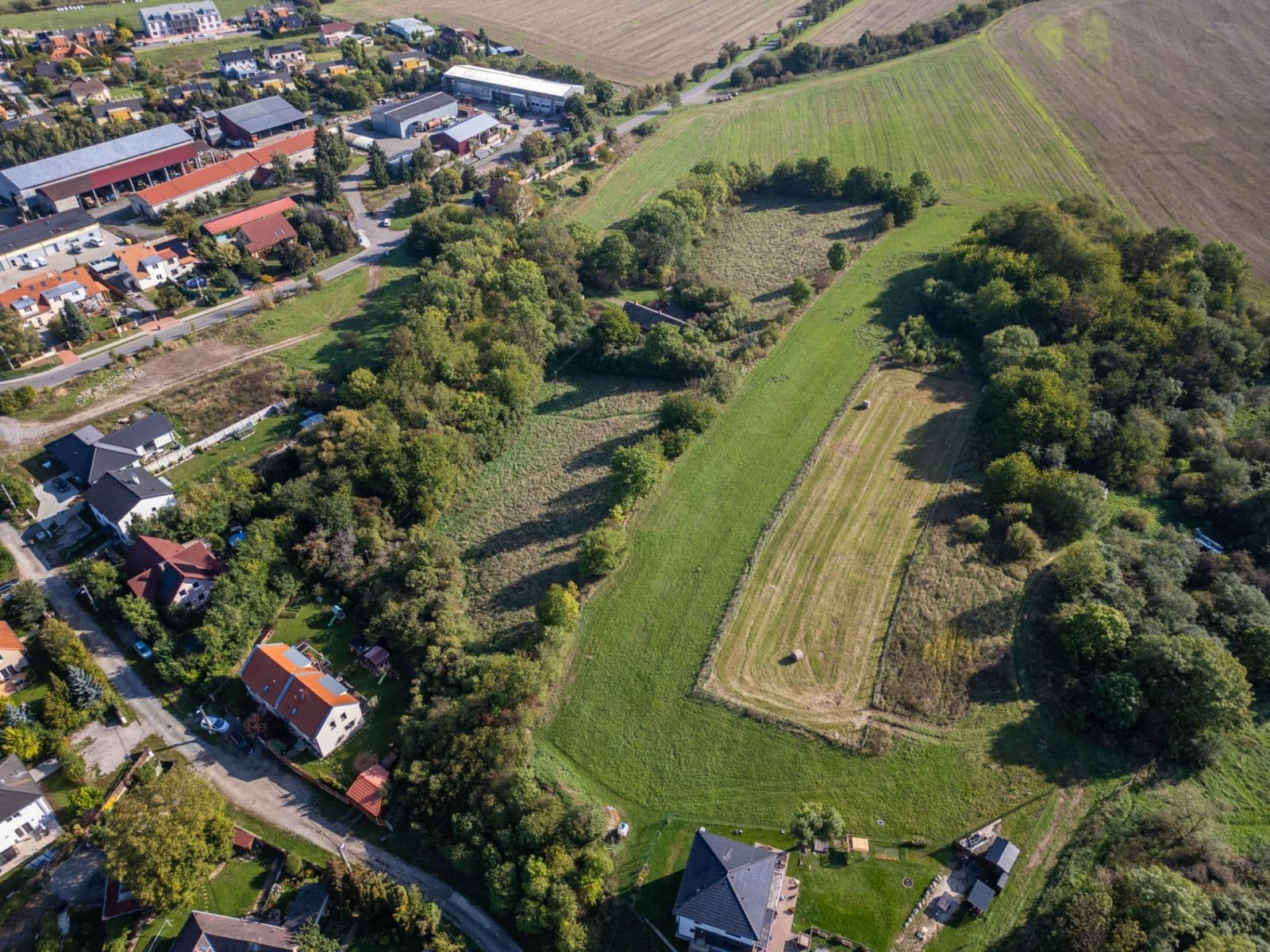 plot for sale, 16,910 m², Tachlovice, Středočeský Region plot for sale, 16,910 m², Tachlovice, Středočeský Region