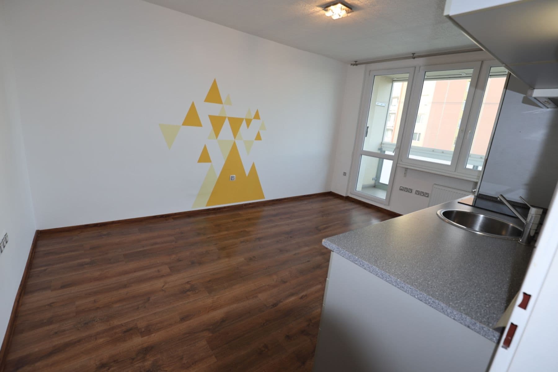 1 bedroom with open-plan kitchen flat for sale, 33 m², Podle Kačerova, Prague, Prague 1 bedroom with open-plan kitchen flat for sale, 33 m², Podle Kačerova, Prague, Prague