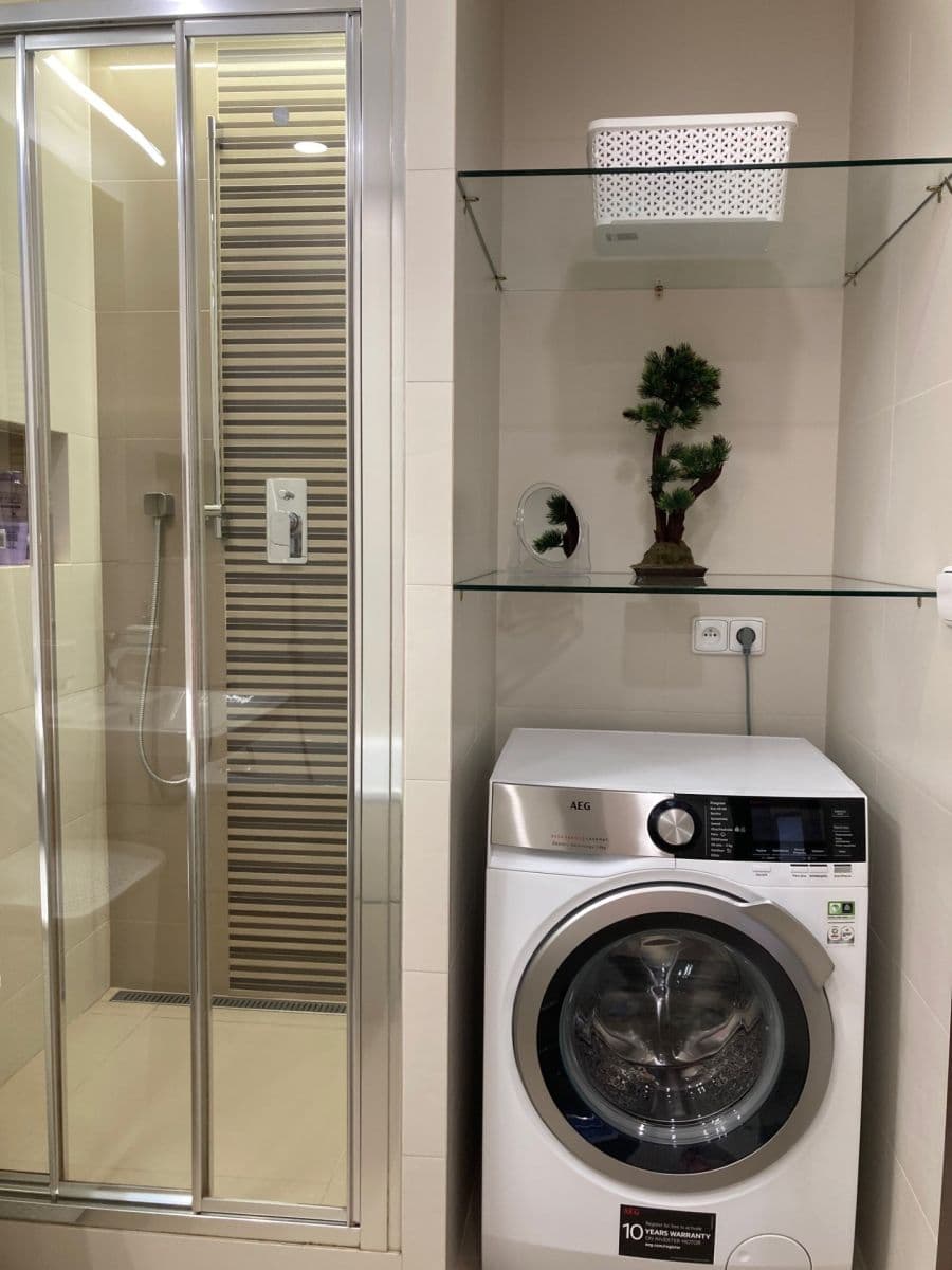 2 bedroom with open-plan kitchen flat for sale, 78 m², Bellušova, Prague, Prague 2 bedroom with open-plan kitchen flat for sale, 78 m², Bellušova, Prague, Prague