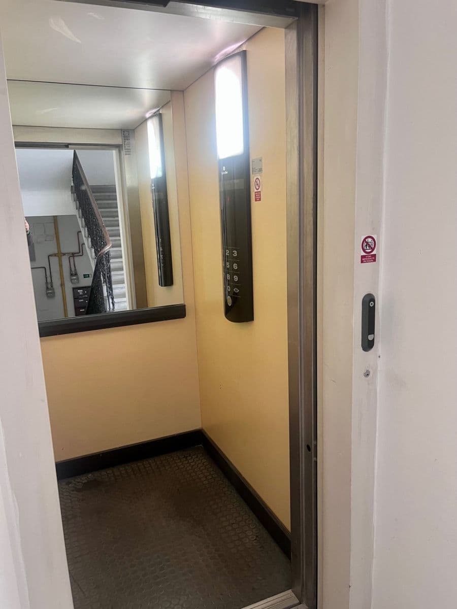 1 bedroom with open-plan kitchen flat for sale, 47 m², Svornosti, Prague, Prague 1 bedroom with open-plan kitchen flat for sale, 47 m², Svornosti, Prague, Prague