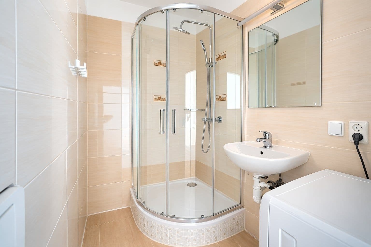 1 bedroom with open-plan kitchen flat to rent, 41 m², Jablonecká, Prague, Prague 1 bedroom with open-plan kitchen flat to rent, 41 m², Jablonecká, Prague, Prague