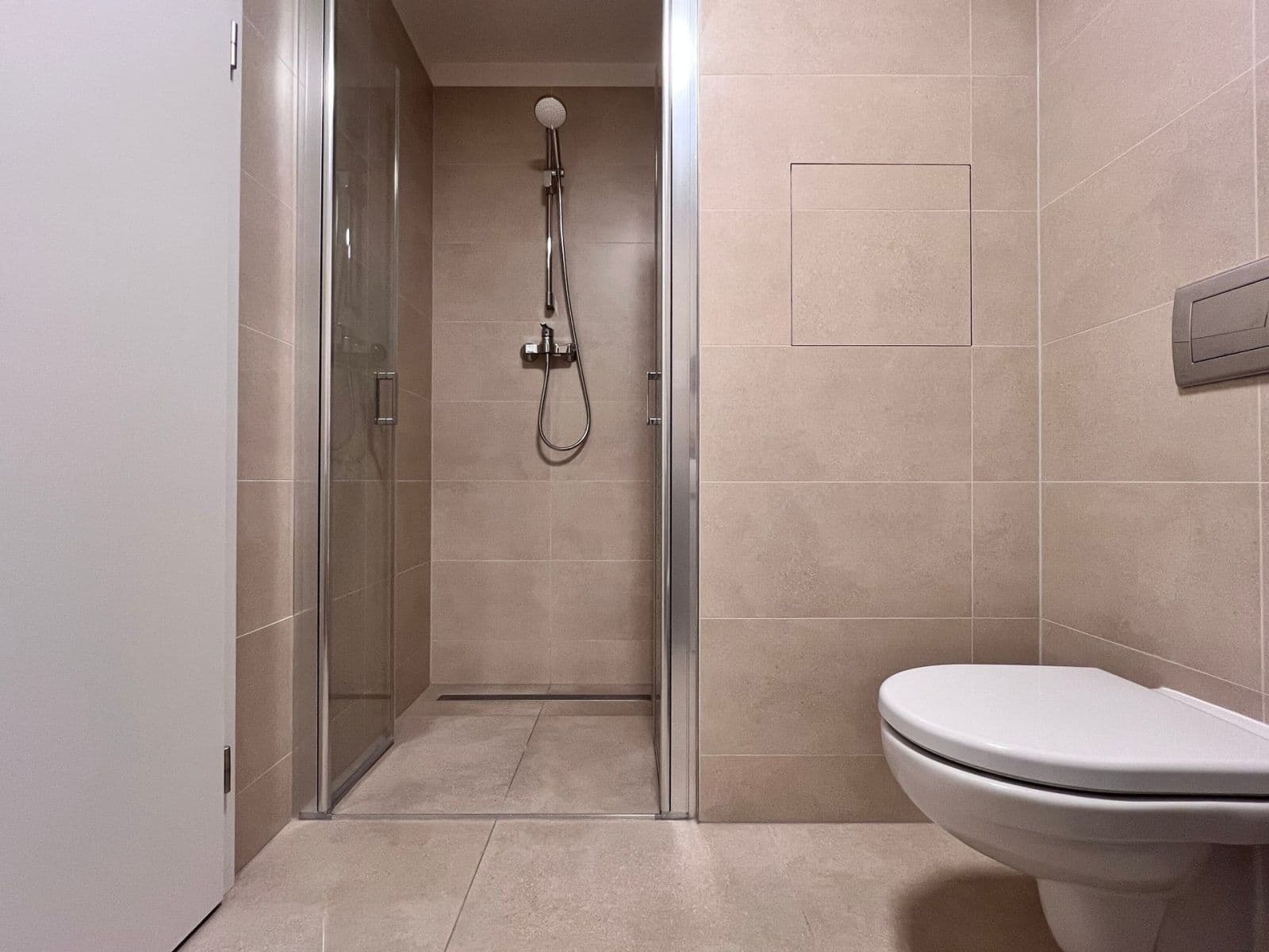 Studio flat to rent, 32 m², Poděbradská, Prague, Prague Studio flat to rent, 32 m², Poděbradská, Prague, Prague