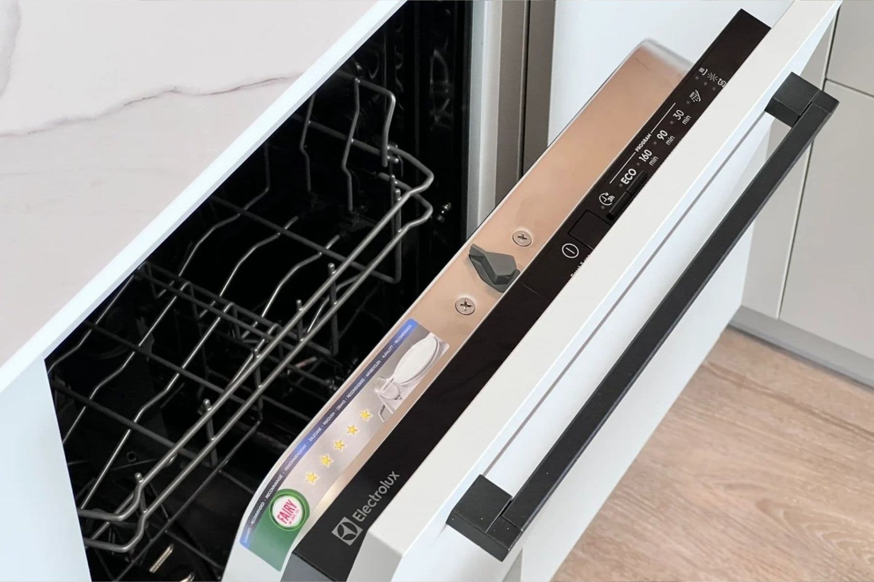 Studio flat to rent, 32 m², Poděbradská, Prague, Prague Studio flat to rent, 32 m², Poděbradská, Prague, Prague