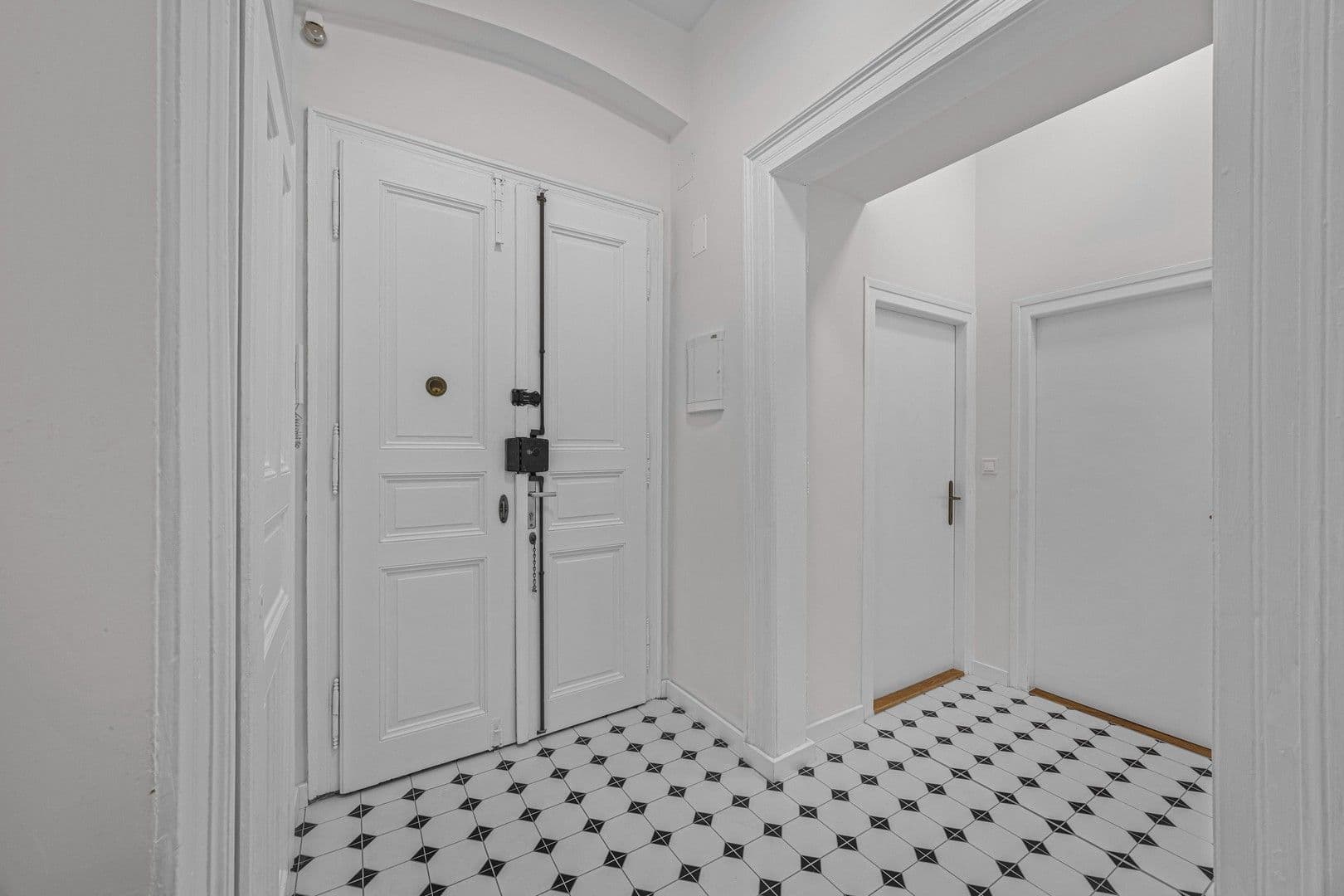 2 bedroom flat to rent, 73 m², Jana Zajíce, Prague, Prague 2 bedroom flat to rent, 73 m², Jana Zajíce, Prague, Prague