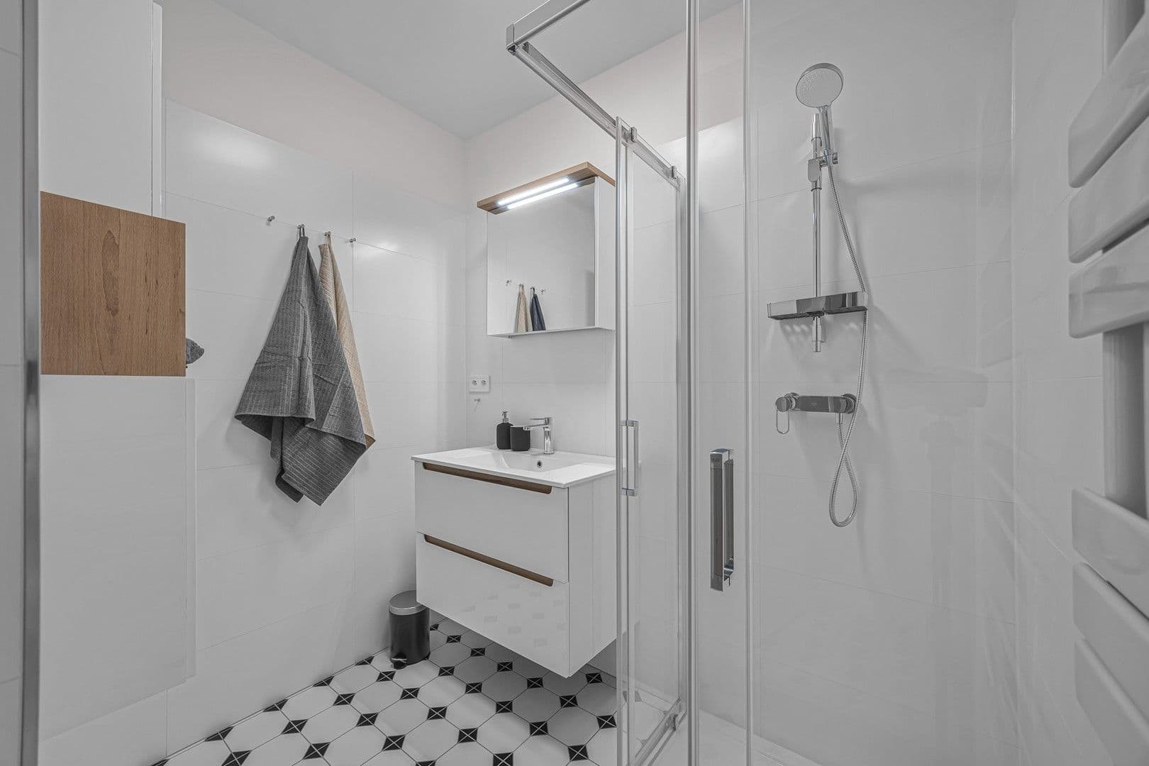 2 bedroom flat to rent, 73 m², Jana Zajíce, Prague, Prague 2 bedroom flat to rent, 73 m², Jana Zajíce, Prague, Prague