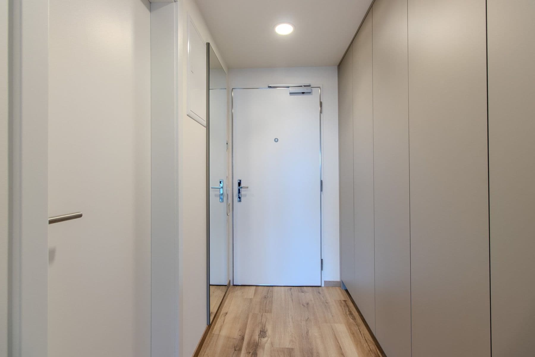 Studio flat to rent, 32 m², Poděbradská, Prague, Prague Studio flat to rent, 32 m², Poděbradská, Prague, Prague