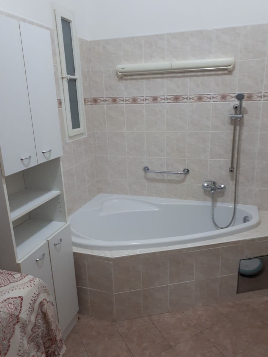 2 bedroom flat to rent, 84 m², Za Pohořelcem, Prague, Prague 2 bedroom flat to rent, 84 m², Za Pohořelcem, Prague, Prague