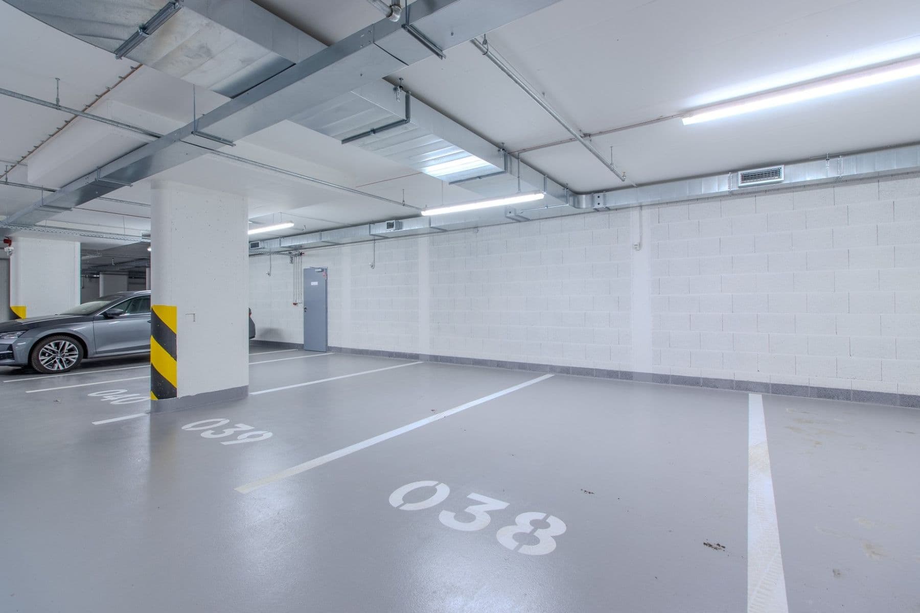 garage to rent, 15 m², Poděbradská, Prague, Prague garage to rent, 15 m², Poděbradská, Prague, Prague