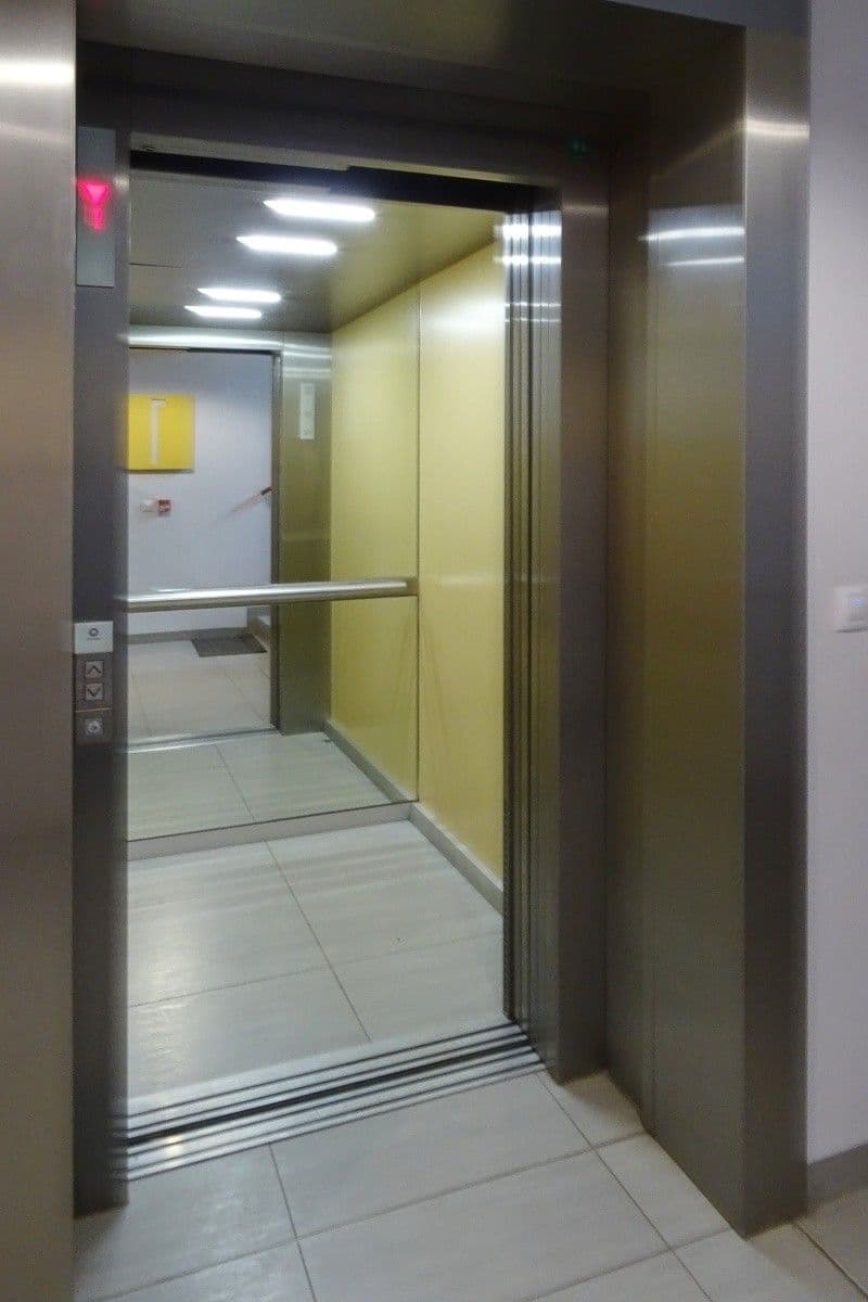 1 bedroom with open-plan kitchen flat to rent, 54 m², Na Vysoké Ⅰ, Prague, Prague 1 bedroom with open-plan kitchen flat to rent, 54 m², Na Vysoké Ⅰ, Prague, Prague