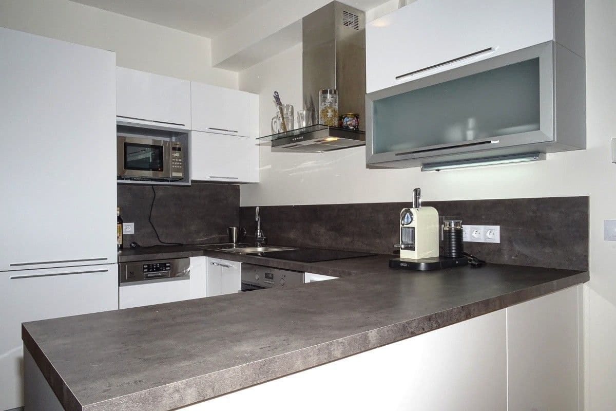 1 bedroom with open-plan kitchen flat to rent, 54 m², Na Vysoké Ⅰ, Prague, Prague 1 bedroom with open-plan kitchen flat to rent, 54 m², Na Vysoké Ⅰ, Prague, Prague