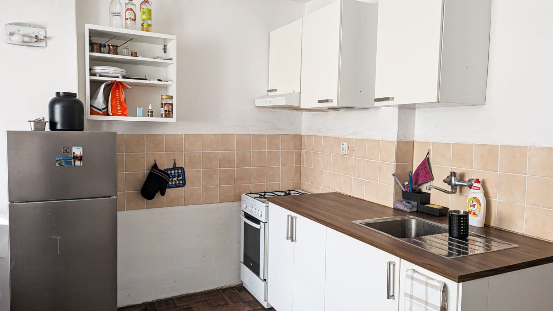 2 bedroom with open-plan kitchen flat to rent, 72 m², U Kanálky, Prague, Prague 2 bedroom with open-plan kitchen flat to rent, 72 m², U Kanálky, Prague, Prague