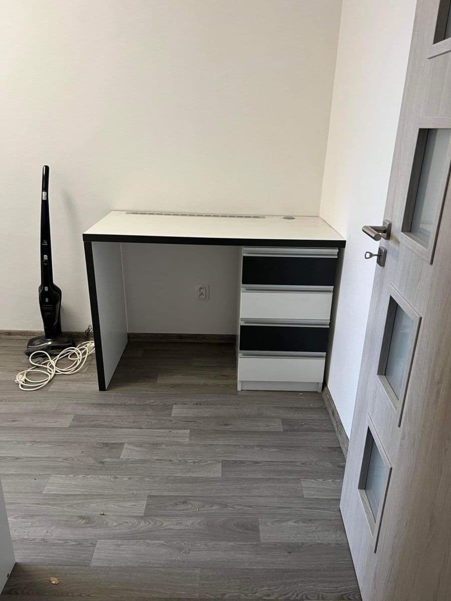 4 bedroom flat to rent, 76 m², Jiráskova, Bruntál, Moravskoslezský Region 4 bedroom flat to rent, 76 m², Jiráskova, Bruntál, Moravskoslezský Region