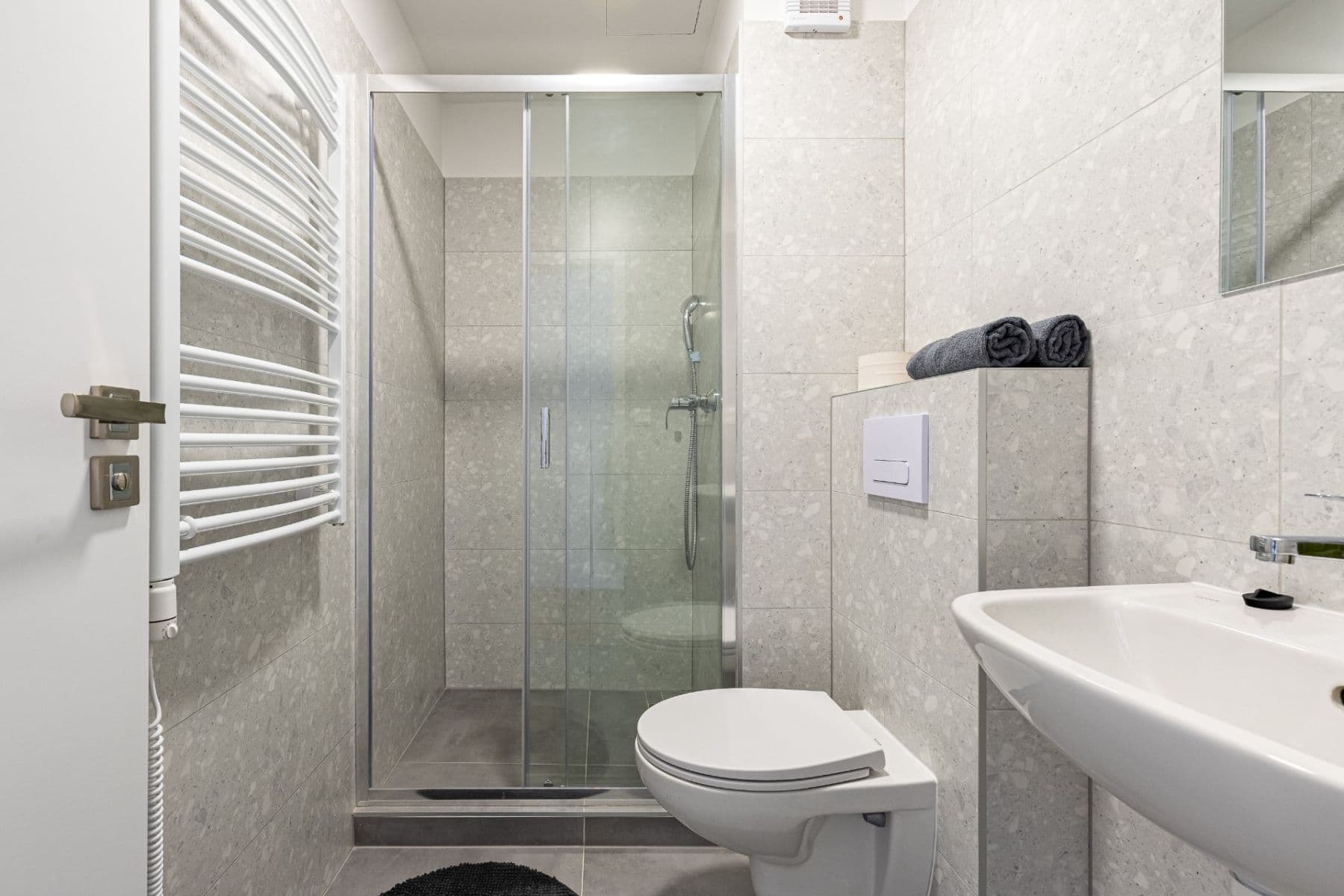 2 bedroom flat to rent, 42 m², Levická, Ružinov, Bratislavský Region 2 bedroom flat to rent, 42 m², Levická, Ružinov, Bratislavský Region