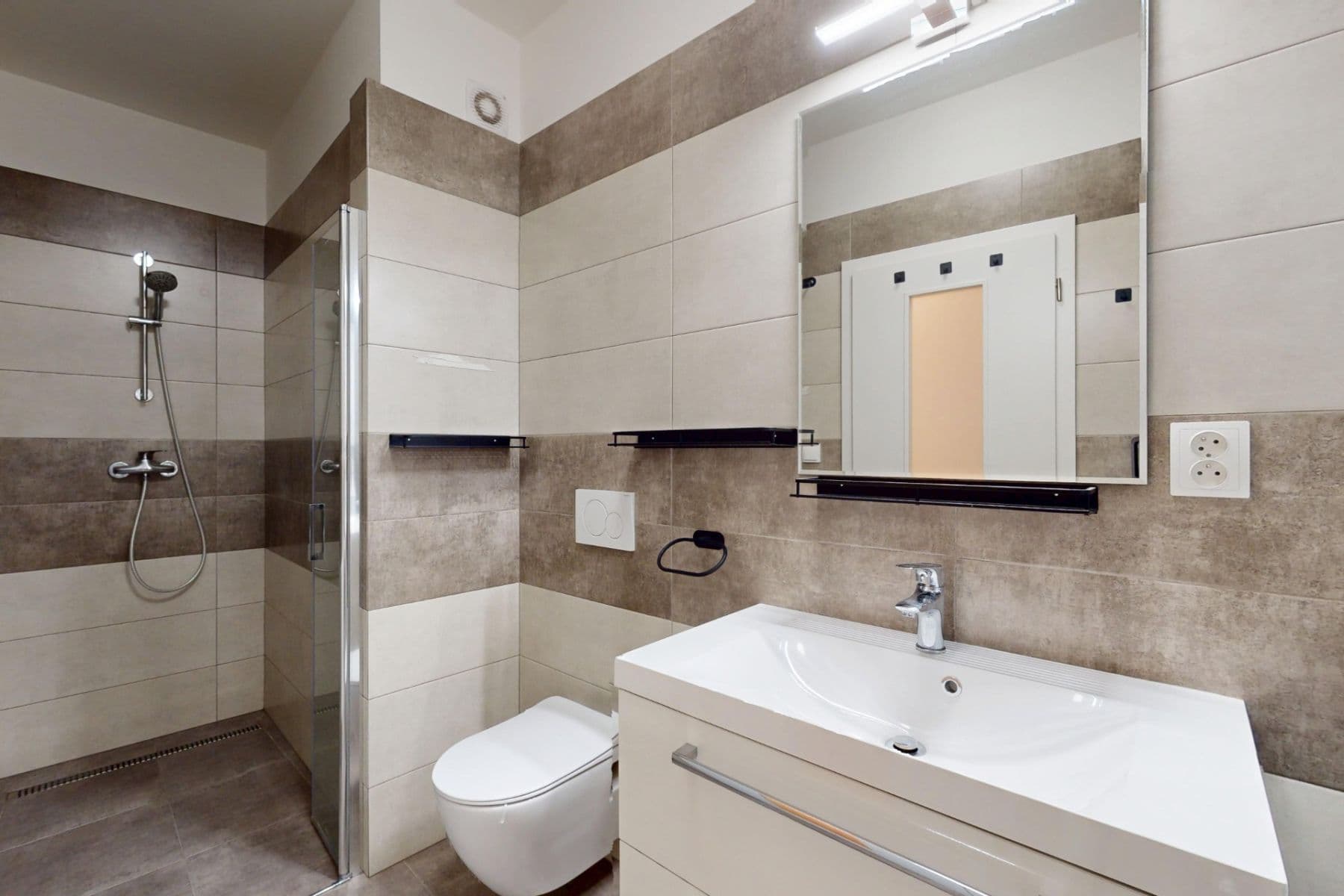 1 bedroom with open-plan kitchen flat for sale, 68 m², F. V. Mareše, Benešov, Středočeský Region 1 bedroom with open-plan kitchen flat for sale, 68 m², F. V. Mareše, Benešov, Středočeský Region