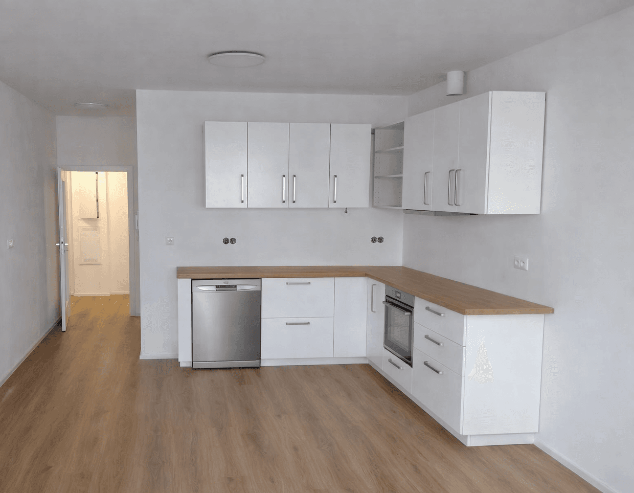 Studio flat to rent, 52 m², Ořechová, Ivančice, Jihomoravský Region Studio flat to rent, 52 m², Ořechová, Ivančice, Jihomoravský Region