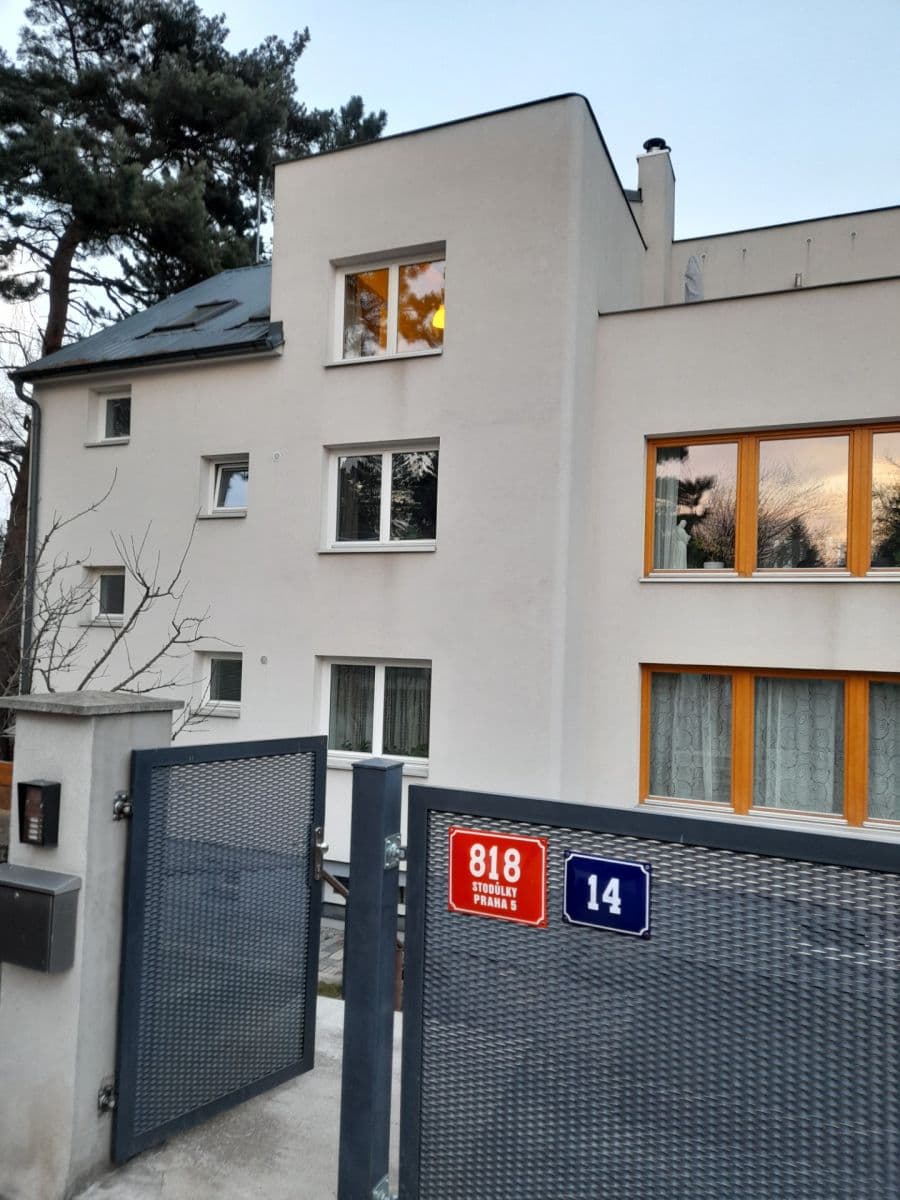 2 bedroom with open-plan kitchen flat to rent, 80 m², Okruhová, Prague, Prague 2 bedroom with open-plan kitchen flat to rent, 80 m², Okruhová, Prague, Prague