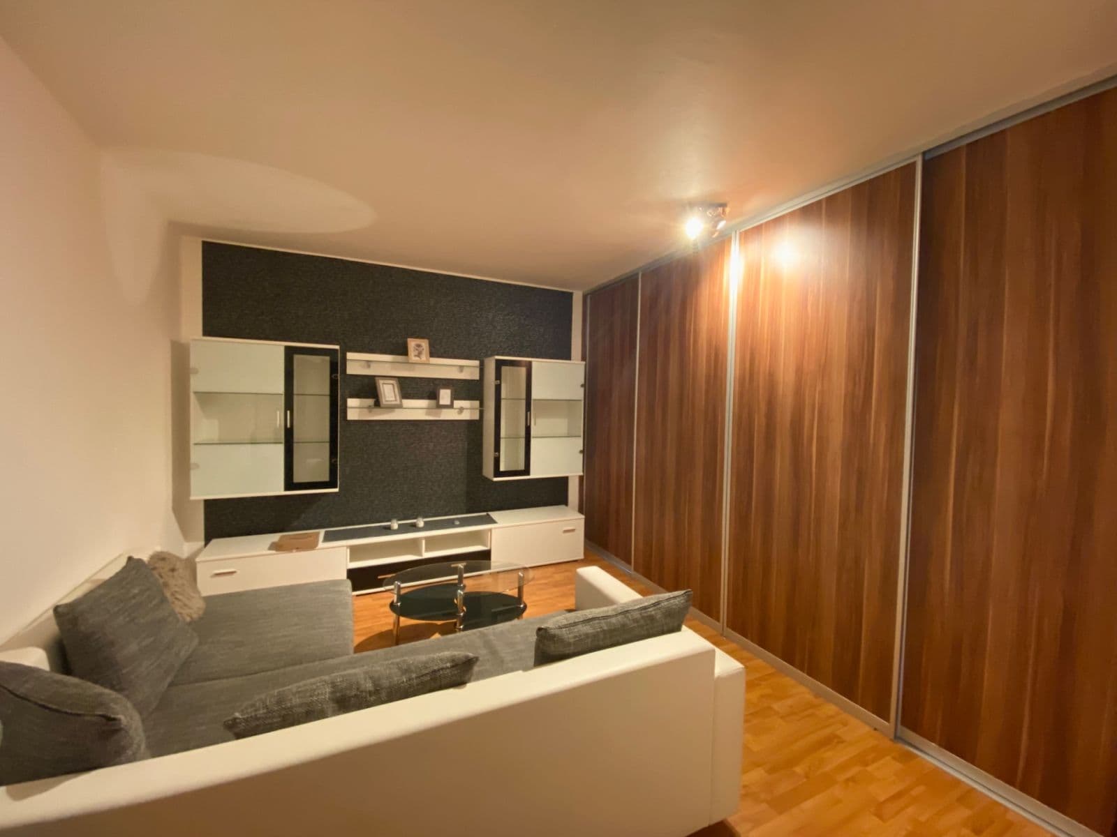 2 bedroom flat to rent, 44 m², Drobného, Dúbravka, Bratislavský Region 2 bedroom flat to rent, 44 m², Drobného, Dúbravka, Bratislavský Region