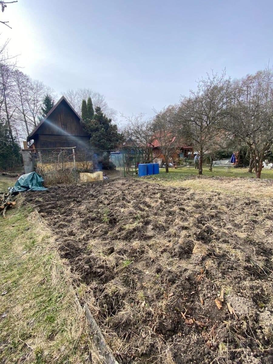 recreational property to rent, 400 m², Do Lehovic, Říčany, Středočeský Region recreational property to rent, 400 m², Do Lehovic, Říčany, Středočeský Region