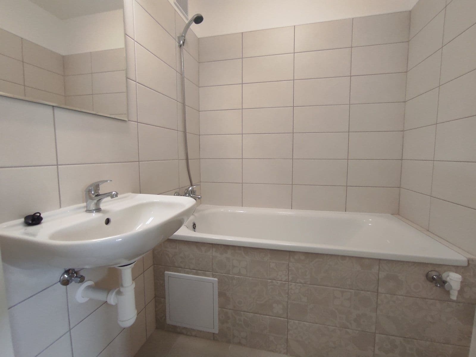 3 bedroom flat to rent, 54 m², Masarykova třída, Orlová, Moravskoslezský Region 3 bedroom flat to rent, 54 m², Masarykova třída, Orlová, Moravskoslezský Region