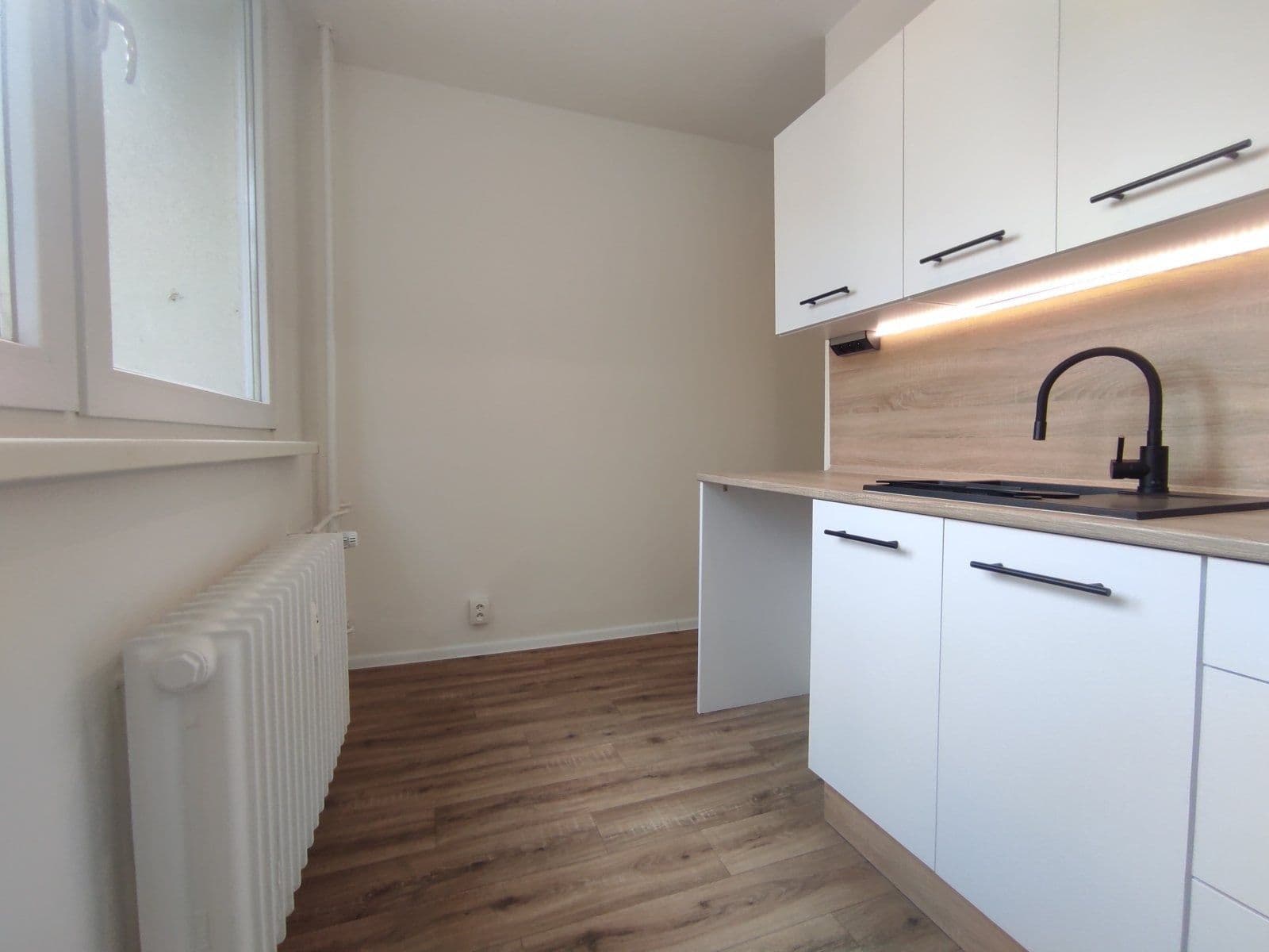 3 bedroom flat to rent, 54 m², Masarykova třída, Orlová, Moravskoslezský Region 3 bedroom flat to rent, 54 m², Masarykova třída, Orlová, Moravskoslezský Region