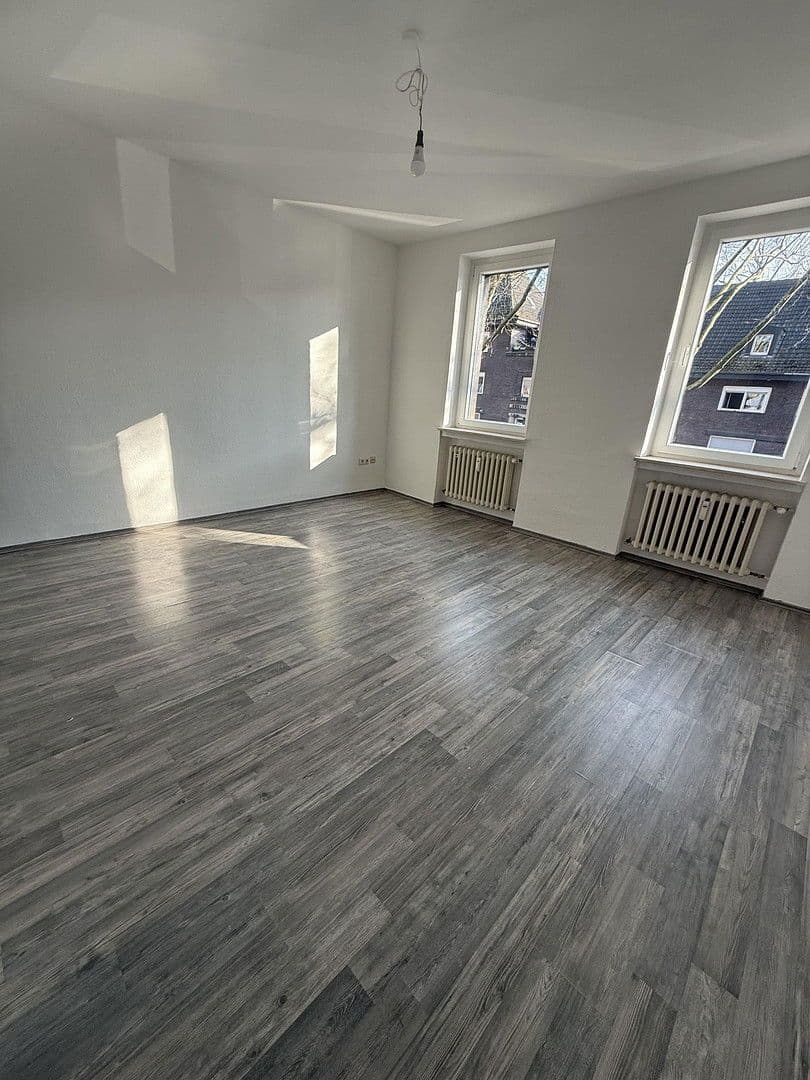 Studio flat to rent, 40 m², Oberhausen, North Rhine-Westphalia Studio flat to rent, 40 m², Oberhausen, North Rhine-Westphalia