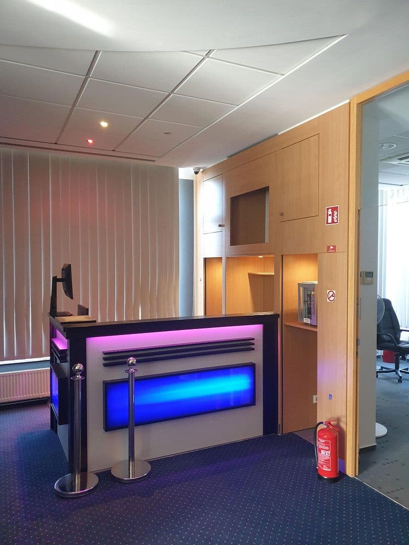 non-residential property to rent, 297 m², Pinneberstraße 155, Ellerbek, Schleswig-Holstein non-residential property to rent, 297 m², Pinneberstraße 155, Ellerbek, Schleswig-Holstein