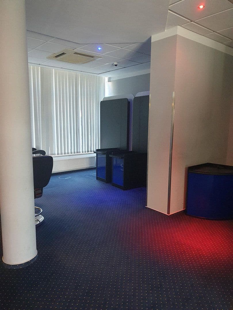 non-residential property to rent, 297 m², Pinneberstraße 155, Ellerbek, Schleswig-Holstein non-residential property to rent, 297 m², Pinneberstraße 155, Ellerbek, Schleswig-Holstein