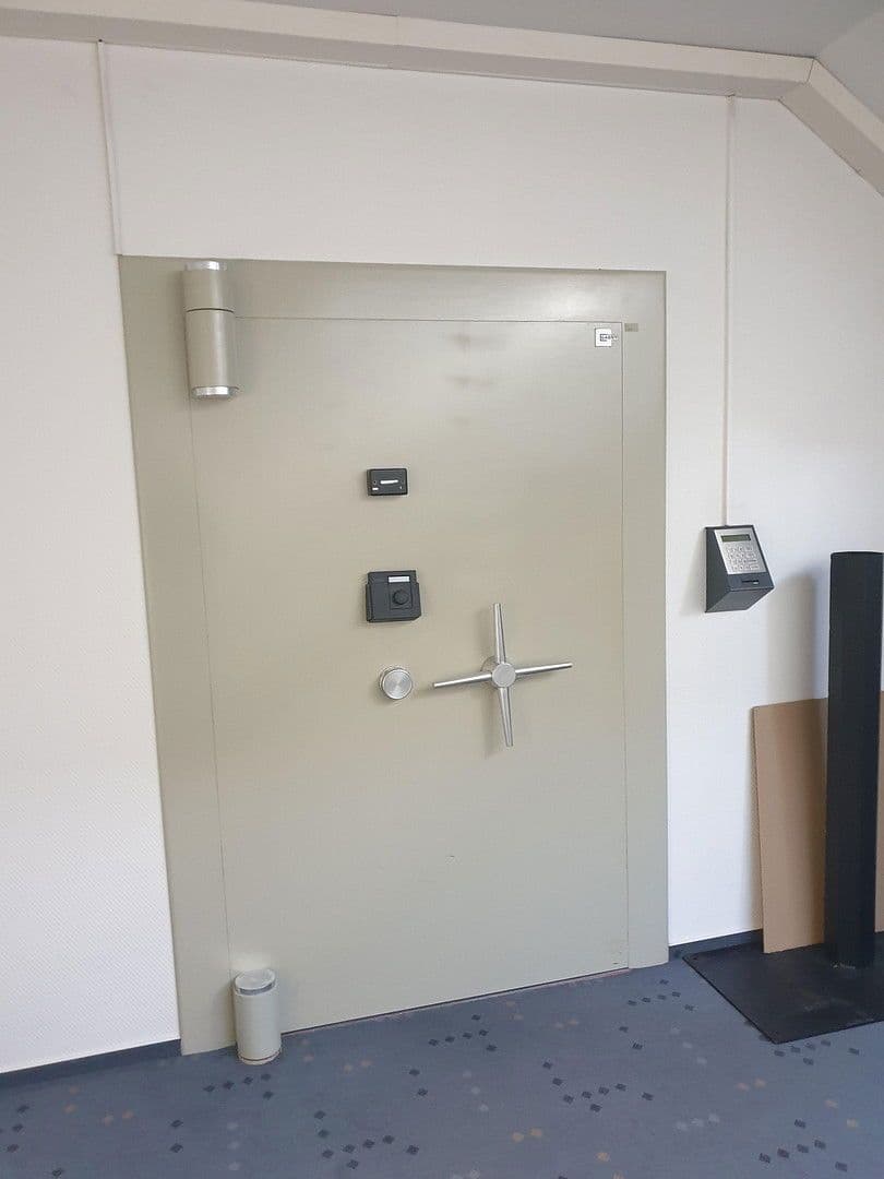 non-residential property to rent, 297 m², Pinneberstraße 155, Ellerbek, Schleswig-Holstein non-residential property to rent, 297 m², Pinneberstraße 155, Ellerbek, Schleswig-Holstein