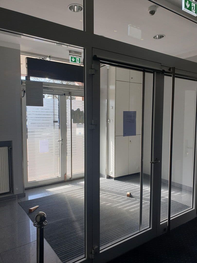 non-residential property to rent, 297 m², Pinneberstraße 155, Ellerbek, Schleswig-Holstein non-residential property to rent, 297 m², Pinneberstraße 155, Ellerbek, Schleswig-Holstein