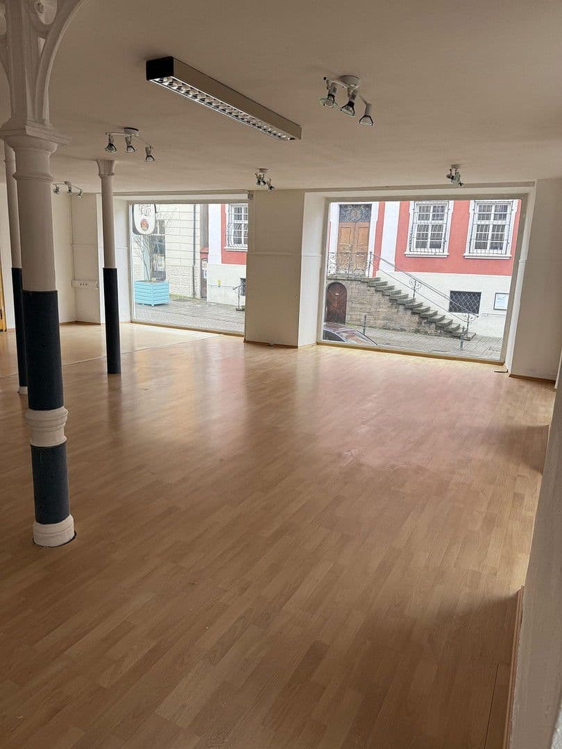 non-residential property to rent, 136 m², Spitalstrasse 17, Ellwangen (Jagst), Baden-Württemberg non-residential property to rent, 136 m², Spitalstrasse 17, Ellwangen (Jagst), Baden-Württemberg