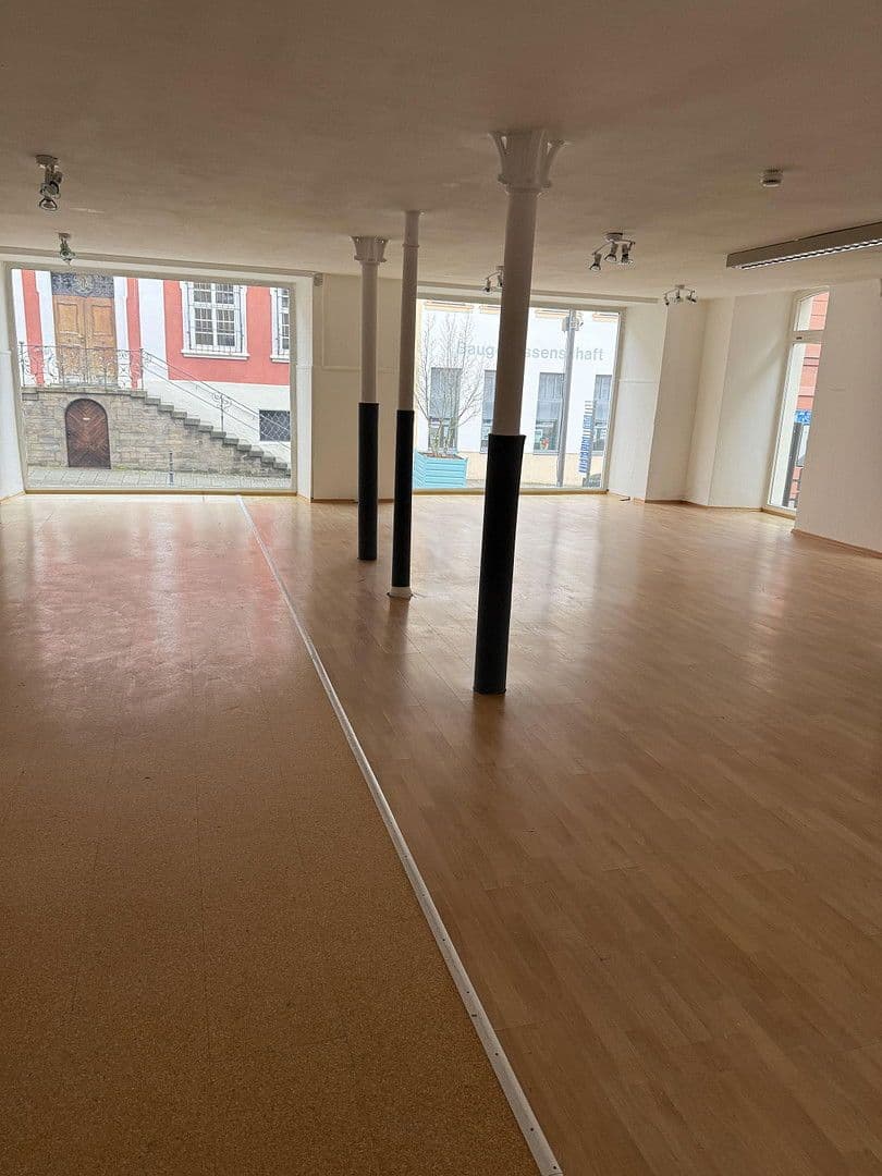 non-residential property to rent, 136 m², Spitalstrasse 17, Ellwangen (Jagst), Baden-Württemberg non-residential property to rent, 136 m², Spitalstrasse 17, Ellwangen (Jagst), Baden-Württemberg