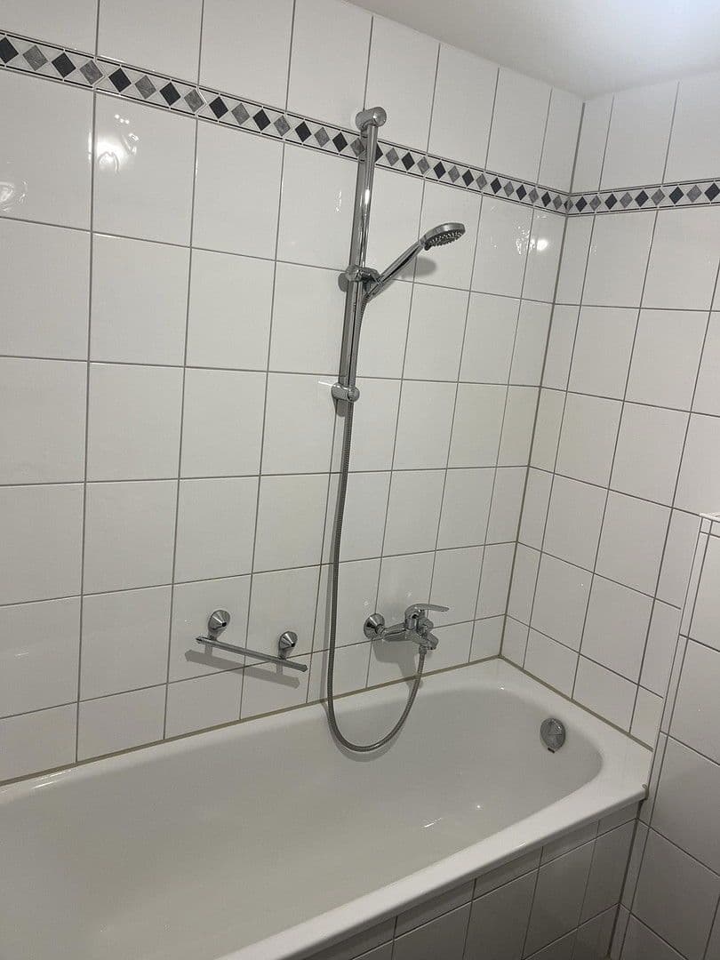 3 bedroom flat to rent, 65 m², Weststraße 25, Düsseldorf, North Rhine-Westphalia 3 bedroom flat to rent, 65 m², Weststraße 25, Düsseldorf, North Rhine-Westphalia