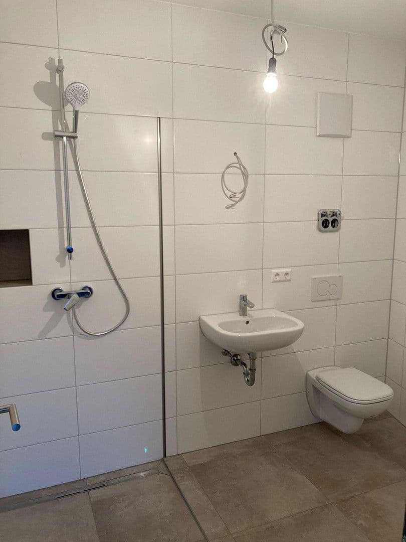 1 bedroom with open-plan kitchen flat to rent, 59 m², Eberstadt, Baden-Württemberg 1 bedroom with open-plan kitchen flat to rent, 59 m², Eberstadt, Baden-Württemberg