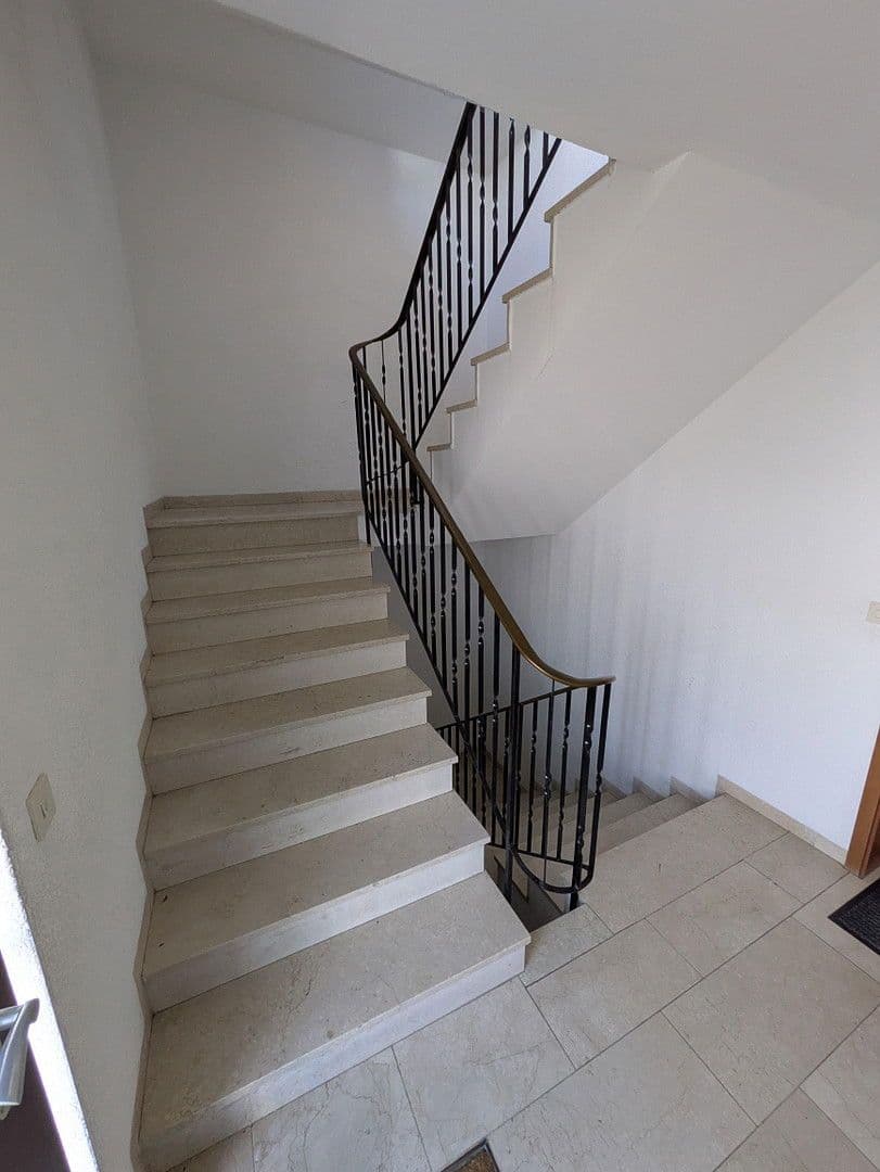 house for sale, 339 m², Schwanenstraße 3, Kelheim, Bavaria house for sale, 339 m², Schwanenstraße 3, Kelheim, Bavaria