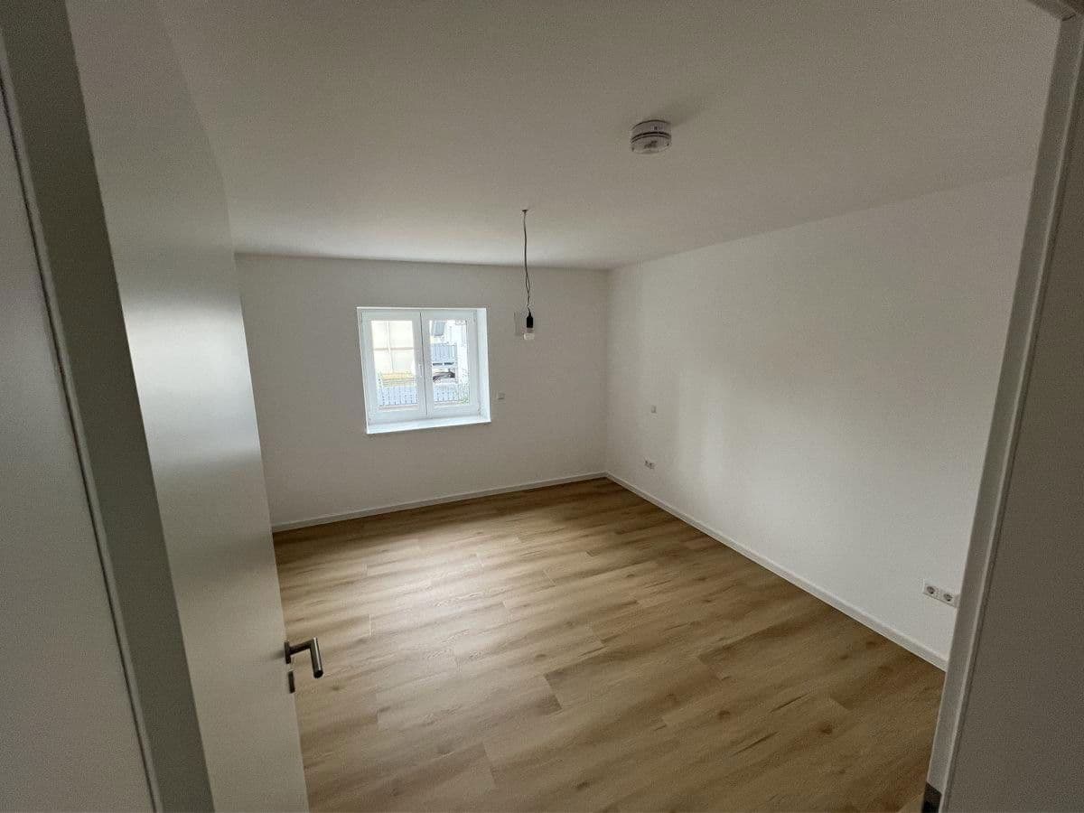 3 bedroom flat to rent, 79 m², Mauerbergstrasse 83, Neuweier, Baden-Württemberg 3 bedroom flat to rent, 79 m², Mauerbergstrasse 83, Neuweier, Baden-Württemberg
