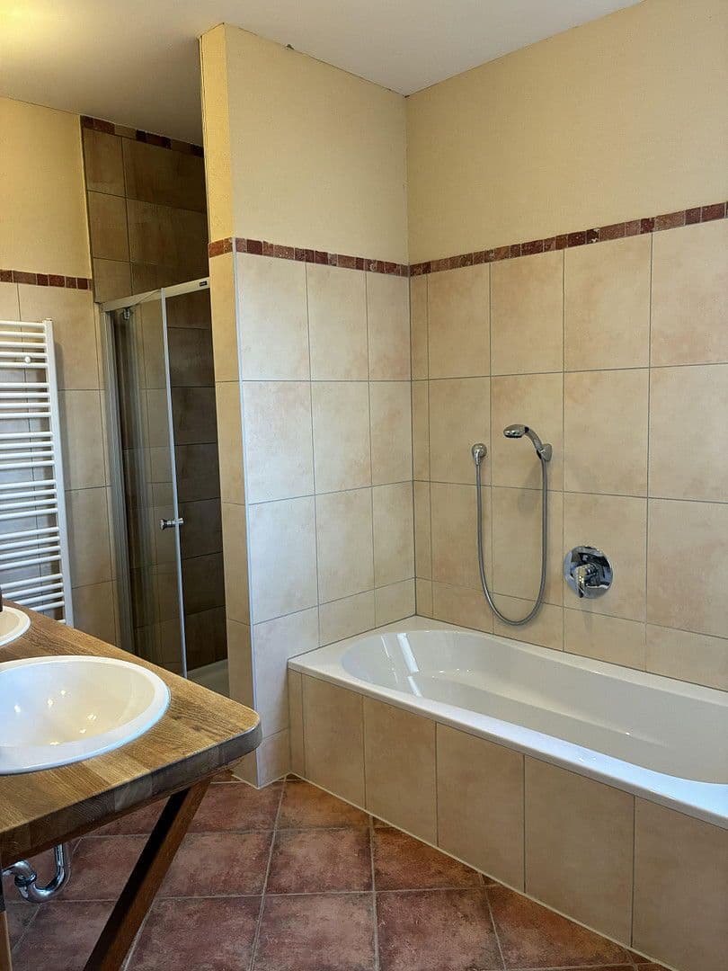 flat to rent, 220 m², Groß-Umstadt, Hesse flat to rent, 220 m², Groß-Umstadt, Hesse