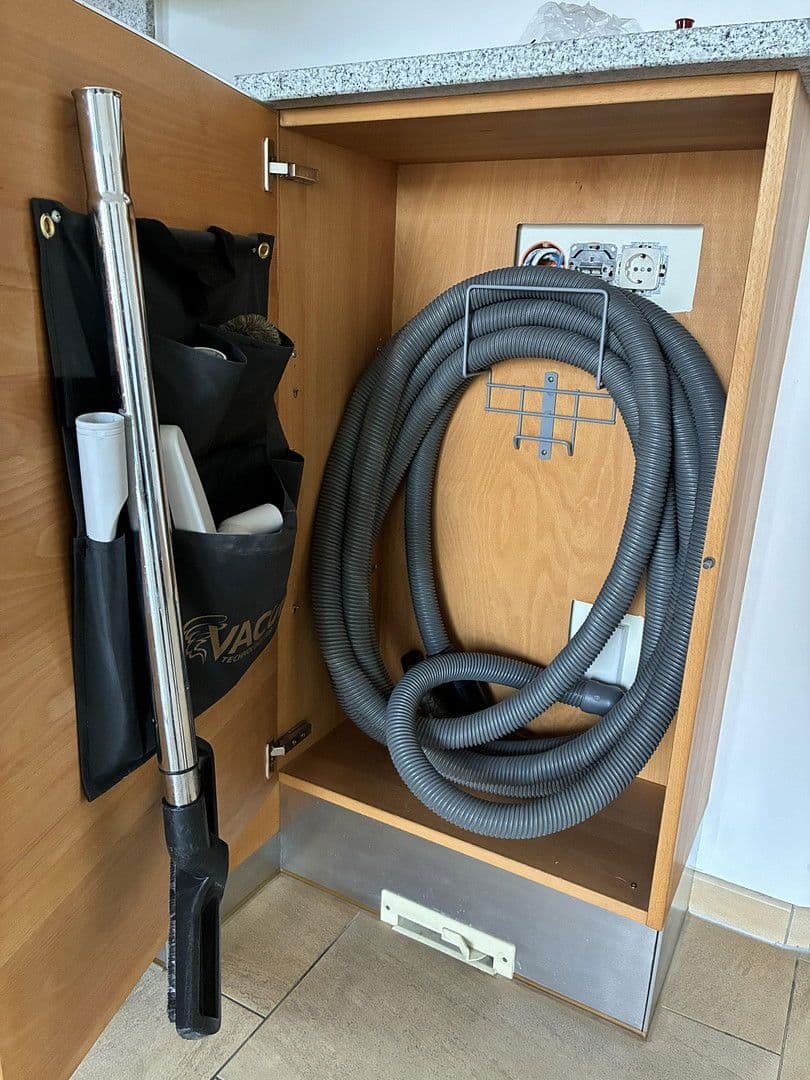 flat to rent, 220 m², Groß-Umstadt, Hesse flat to rent, 220 m², Groß-Umstadt, Hesse