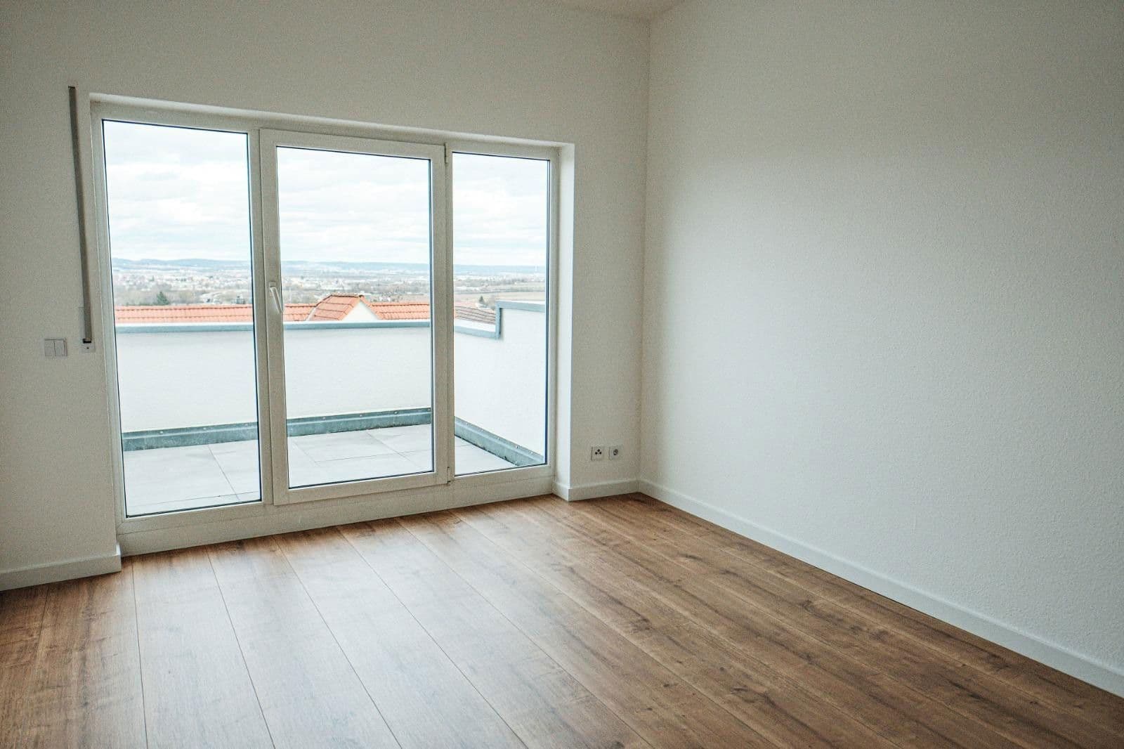 3 bedroom with open-plan kitchen flat for sale, 162 m², Filderstadt, Baden-Württemberg 3 bedroom with open-plan kitchen flat for sale, 162 m², Filderstadt, Baden-Württemberg