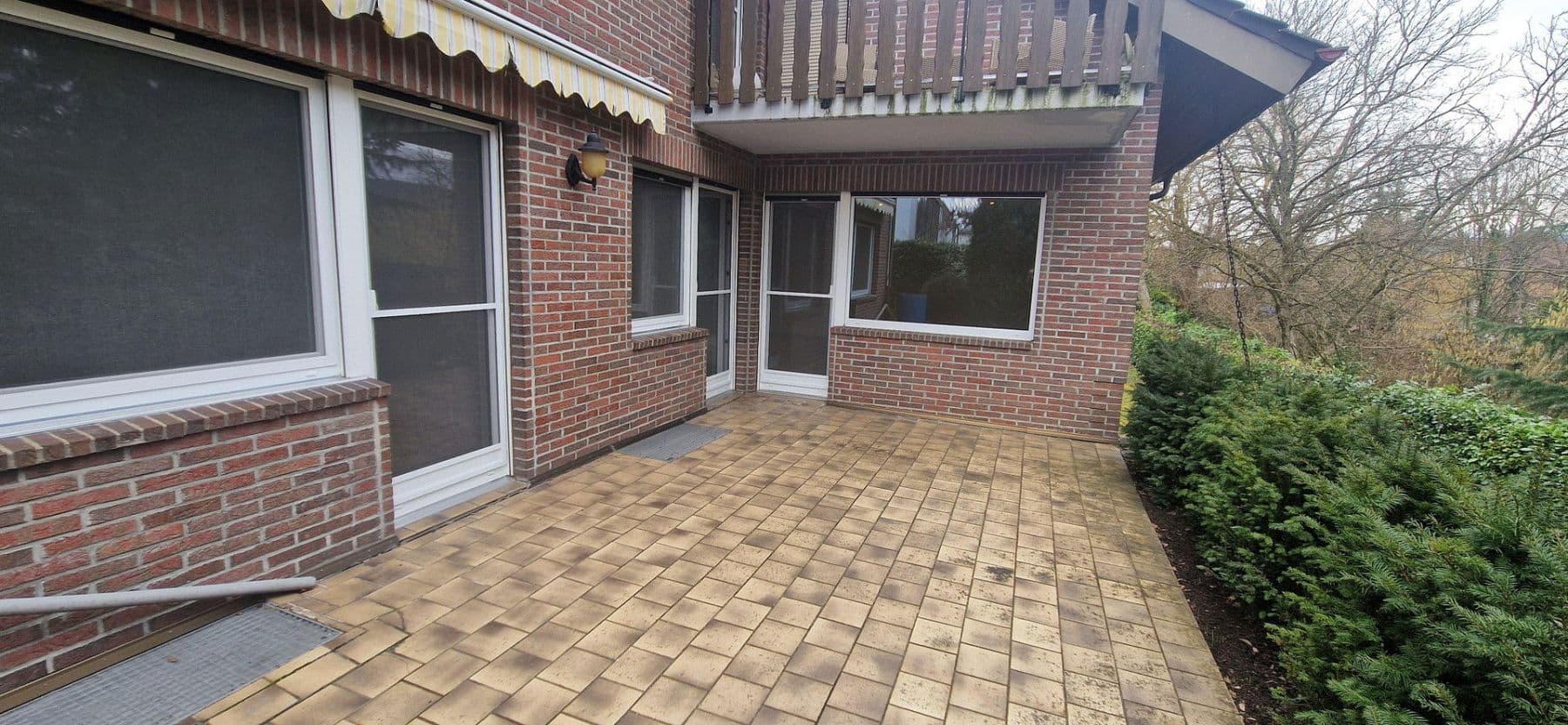 2 bedroom with open-plan kitchen flat to rent, 112 m², Rielasingen-Worblingen, Baden-Württemberg 2 bedroom with open-plan kitchen flat to rent, 112 m², Rielasingen-Worblingen, Baden-Württemberg