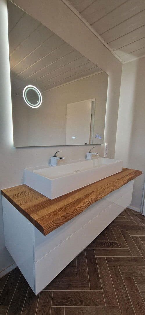 2 bedroom with open-plan kitchen flat to rent, 112 m², Rielasingen-Worblingen, Baden-Württemberg 2 bedroom with open-plan kitchen flat to rent, 112 m², Rielasingen-Worblingen, Baden-Württemberg