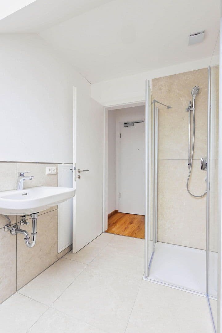 3 bedroom flat to rent, 60 m², St.-Moritz-Str. 2, Buchloe, Bavaria 3 bedroom flat to rent, 60 m², St.-Moritz-Str. 2, Buchloe, Bavaria